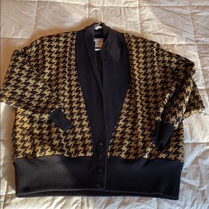 Three Flaggs vintage acrylic cardigan gold/ black